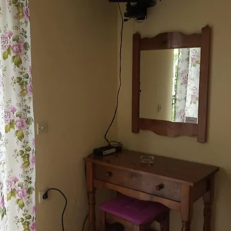 Apartament Ermis Kalamítsi