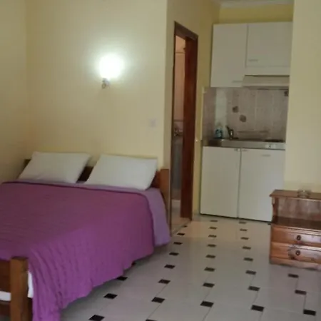 Ermis Kalamitsi (Lefkada)